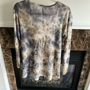 T Party tie dye shirt with beautiful details!